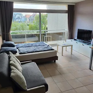  Apartment Astrid At 100 Meter From Sea With Parking Place